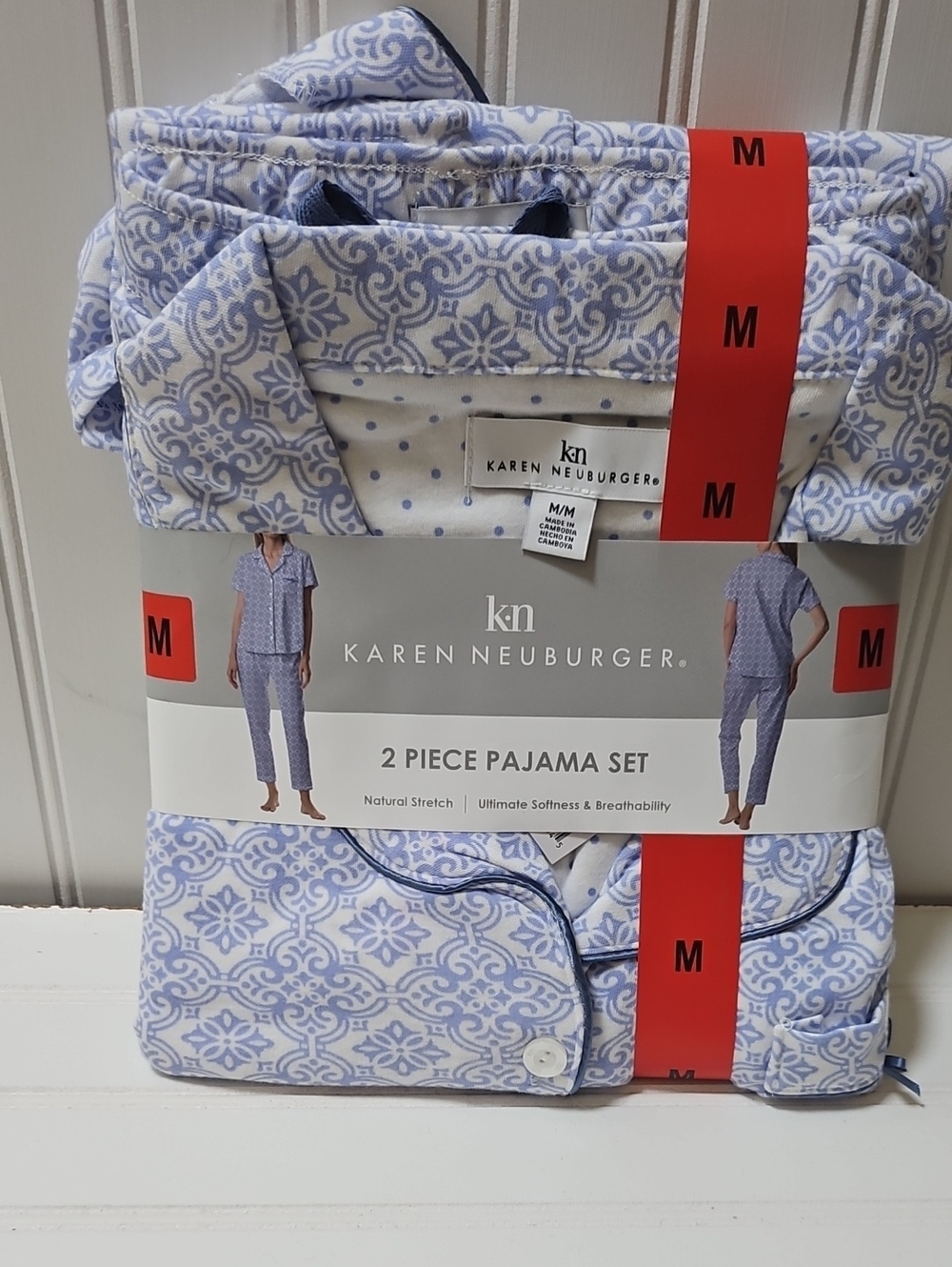 Karen Neuburger Lavender and White Two-Piece Pajama Set. Brand New With Tag
